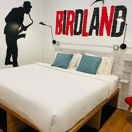 Be Home Hotel Нью-Йорк Экстерьер фото