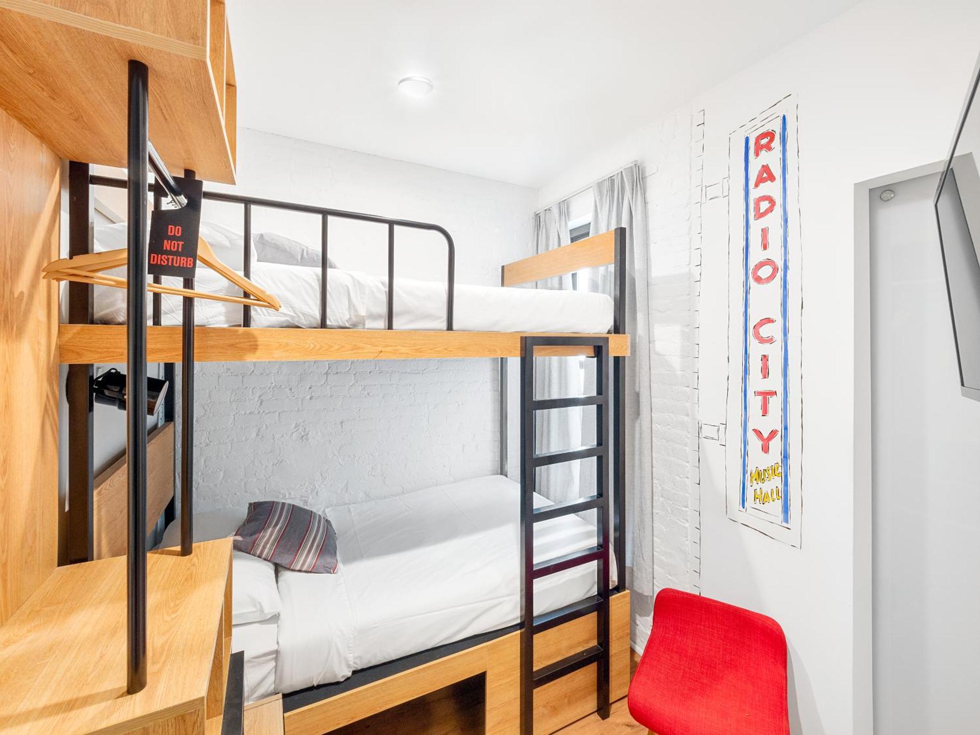 Be Home Hotel Нью-Йорк Экстерьер фото